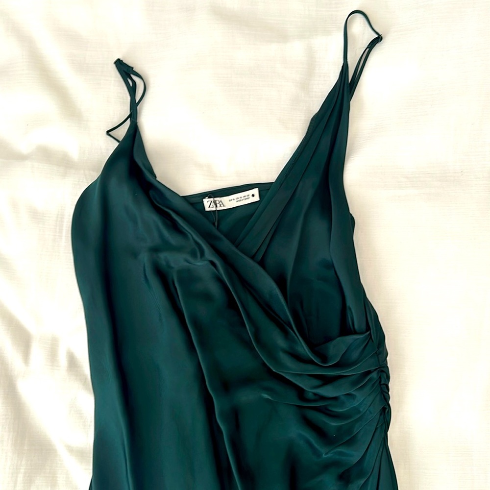 NWT Hunter Green Zara dress